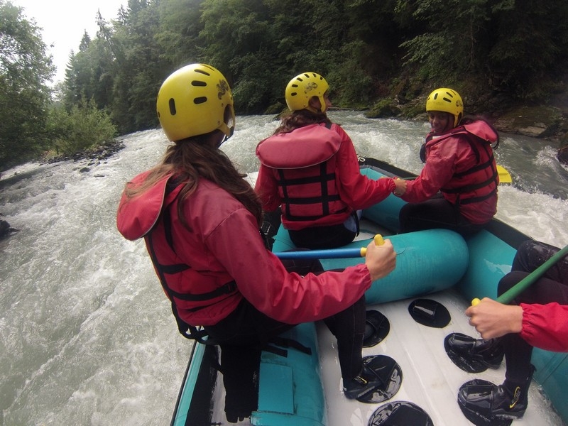 Village Camps International Summer Camp Leysin, Switzerland 2026-07-26 https://www.villagecamps.com/journals_admin/images/716-47-raft (26).jpg
